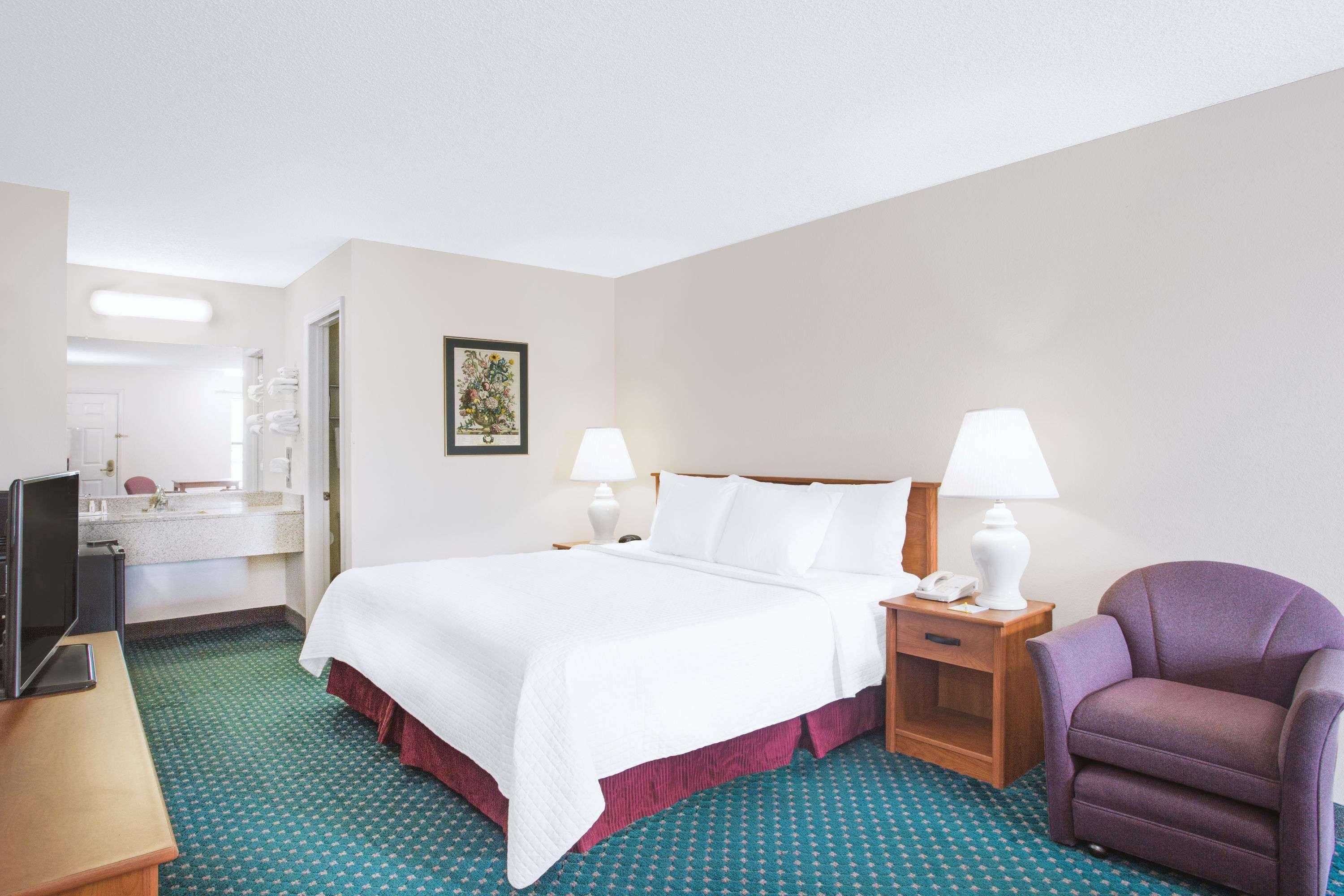 Days Inn By Wyndham Wytheville Exteriér fotografie